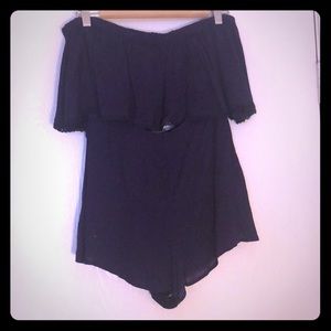 Tobi Summer blue romper (never worn)
